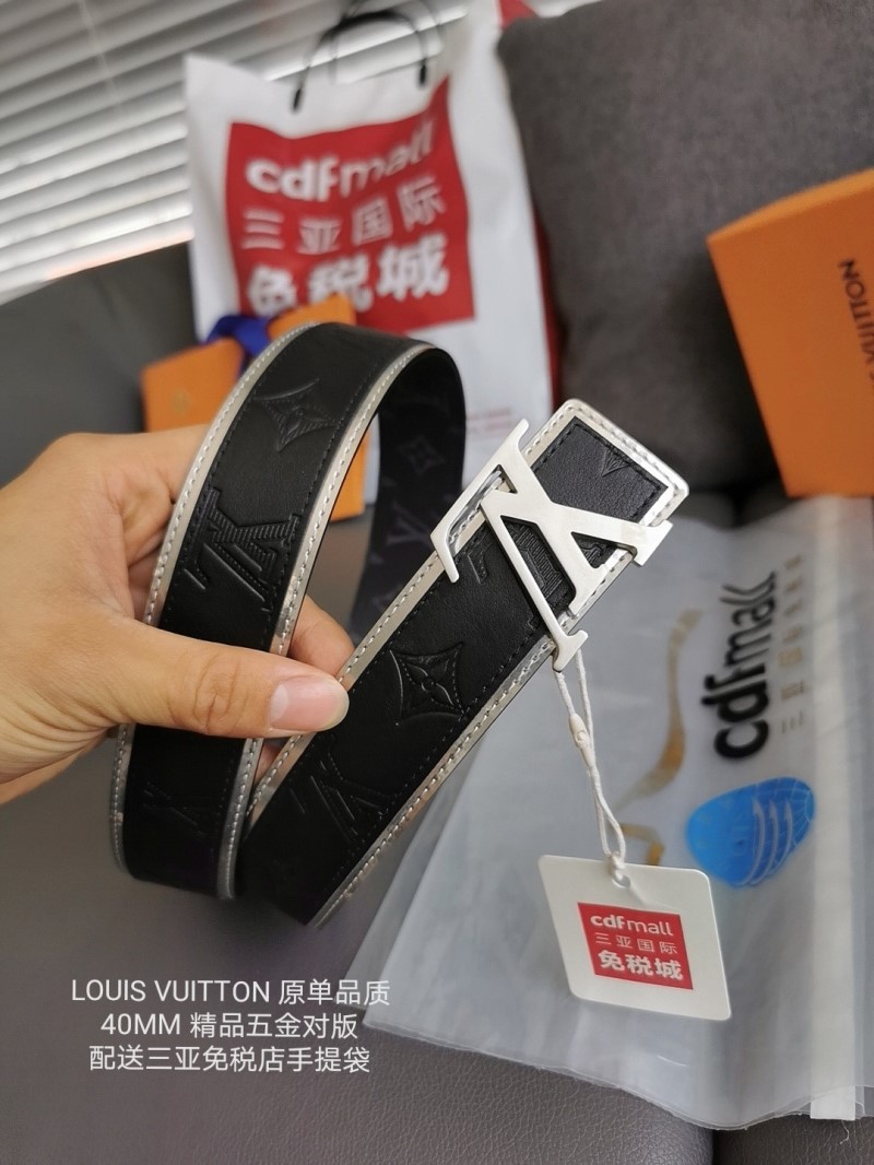 LOUIS VUITTON Belts